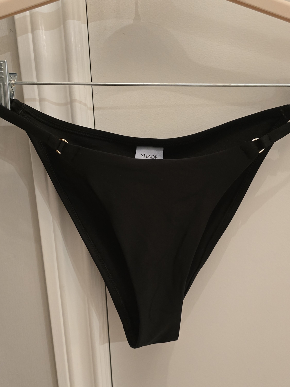 NWOT Black Sleek Cheeky Bikini Bottoms with Gold Hardware
